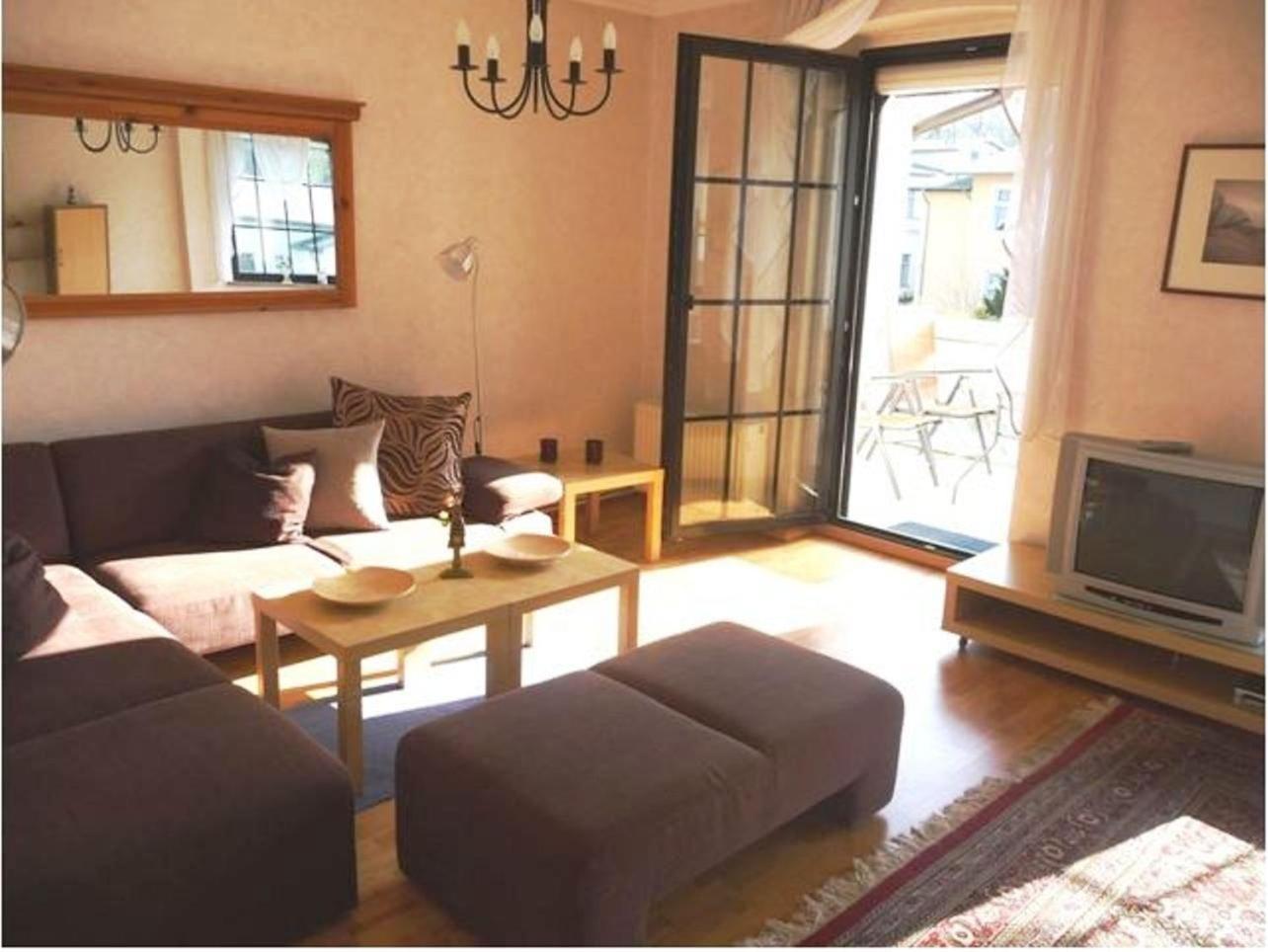 צינוביץ Ferienwohnung Lara מראה חיצוני תמונה